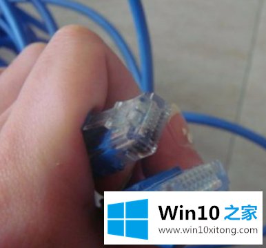 win10电脑连网出现调制解调器报告了一个错误原因和解决的途径